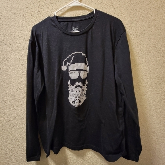 Penguin Santa with sunglasses tee - Picture 1 of 4